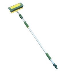 Water Fed Telescopic Wash Brush Water Fed Telescopic Wash Brush
